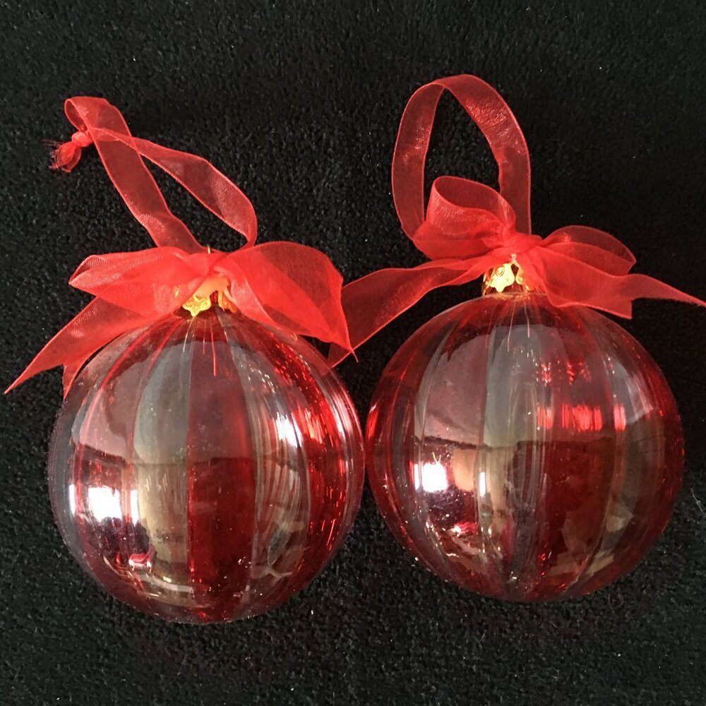 Set of 2 Ornaments